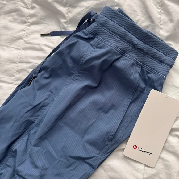 🆕💙 Lululemon Dance Studio Relaxed Fit Mid Rise Cargo Jogger - Oasis Blue - Picture 8 of 10
